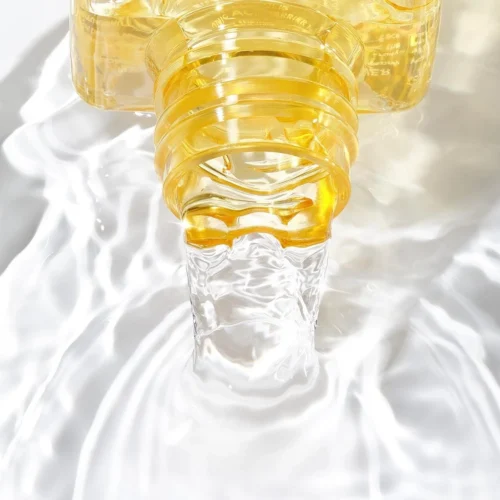 Glad2Glow Propolis Hyaluronic Acid Barrier Essence Toner Hydrating 80ml